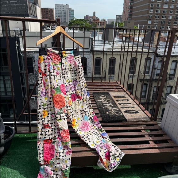 Free People FP Movement Mesmerize Me Printed Pants size M • MSRP $128 - Picture 6 of 6